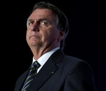 Tarifaço de Trump Como a “ajuda” a Bolsonaro virou um problema